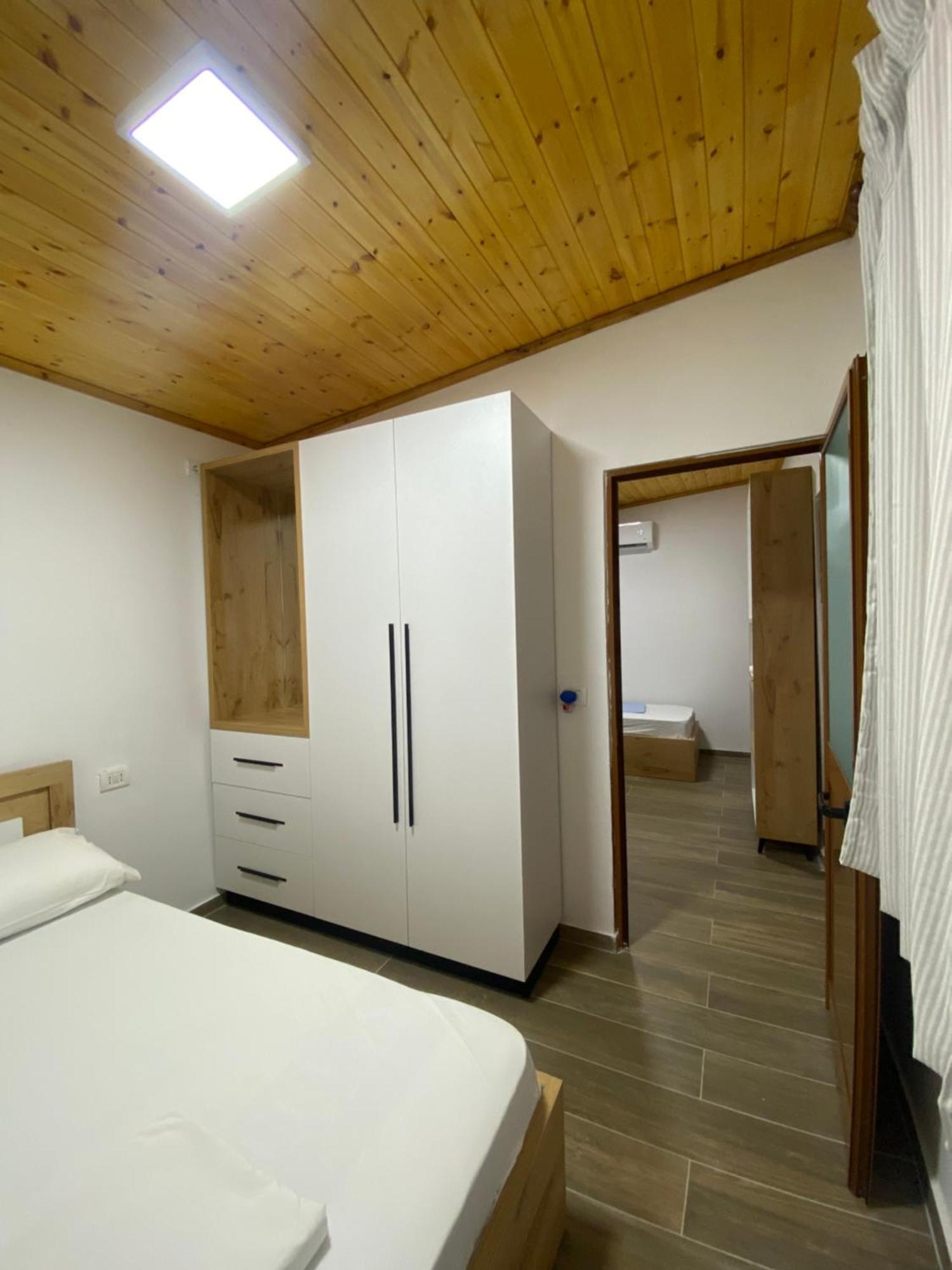 Violet Village Борш Екстер'єр фото